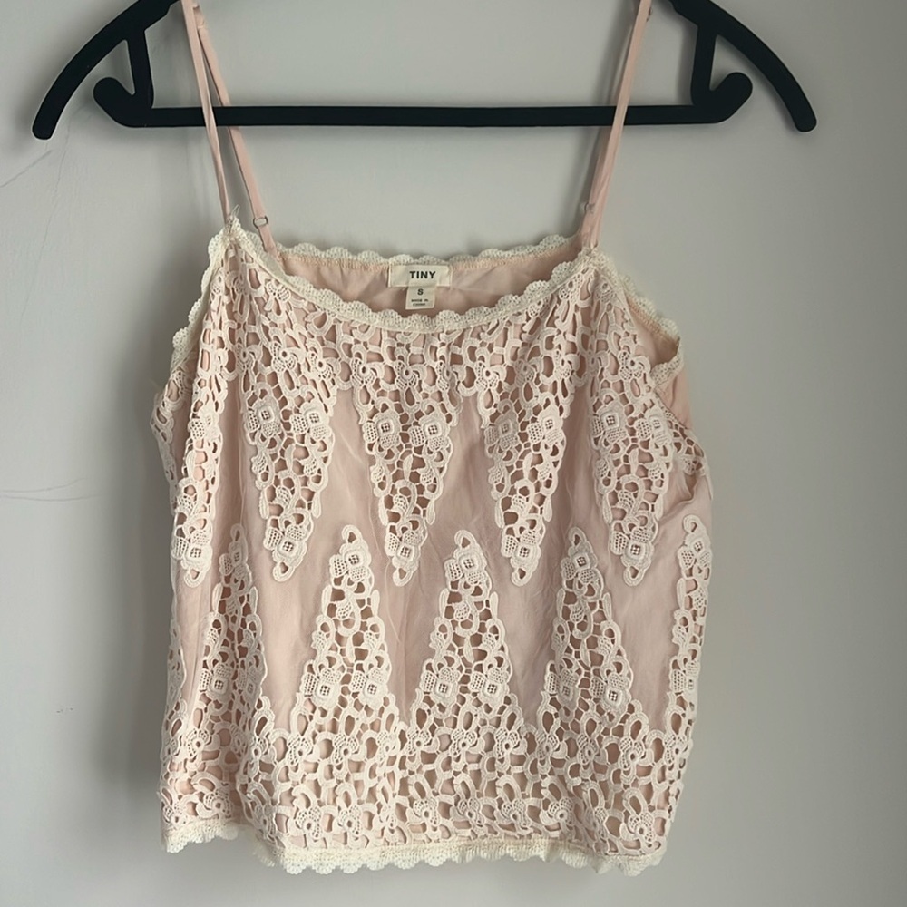 EUC Anthropologie Tiny Lace Crop Top Small​​​​